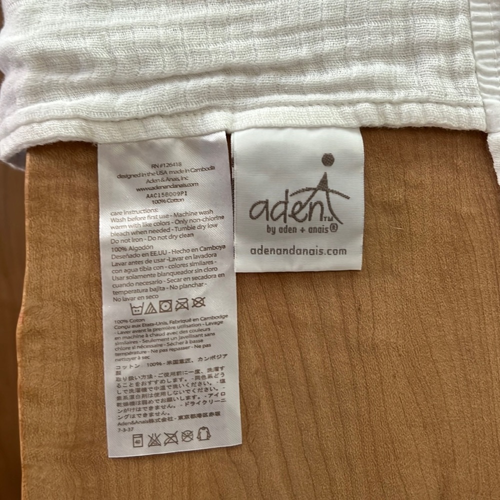 Crib skirt White 100% cotton
